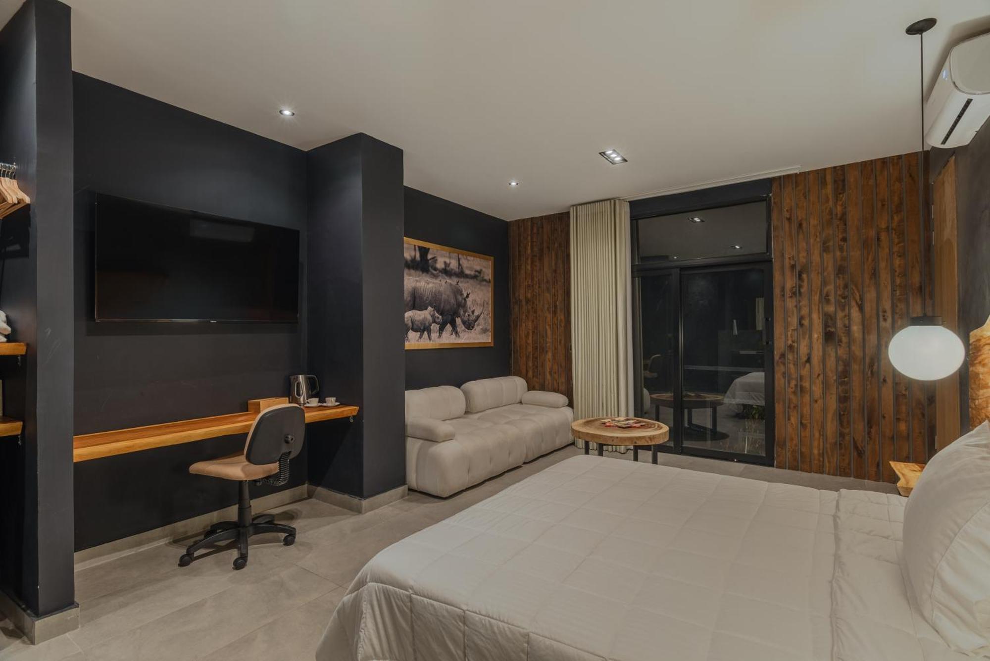 Hotel Zelva Negra Медельин Экстерьер фото