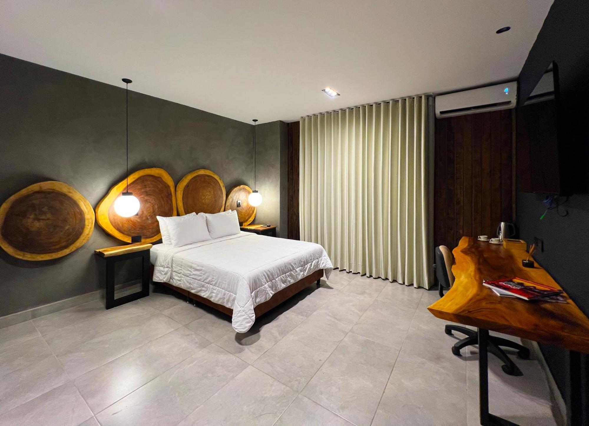 Hotel Zelva Negra Медельин Экстерьер фото