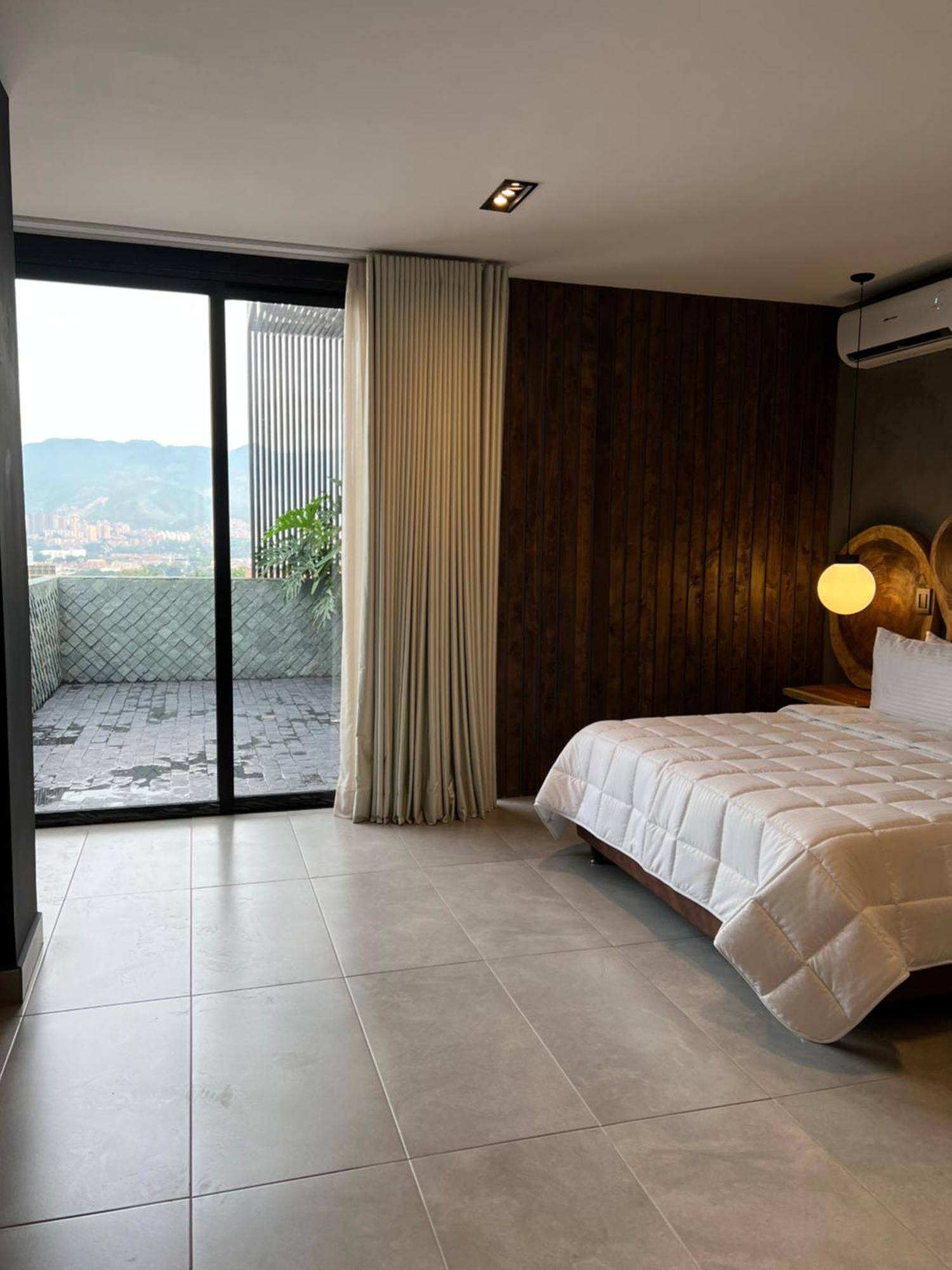 Hotel Zelva Negra Медельин Экстерьер фото